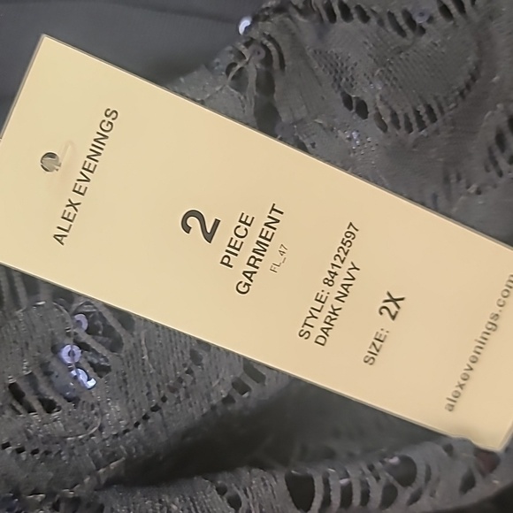 Alex Evenings Plus Size Long Sequin Lace Jacket & Tank Top Set - Picture 9 of 9